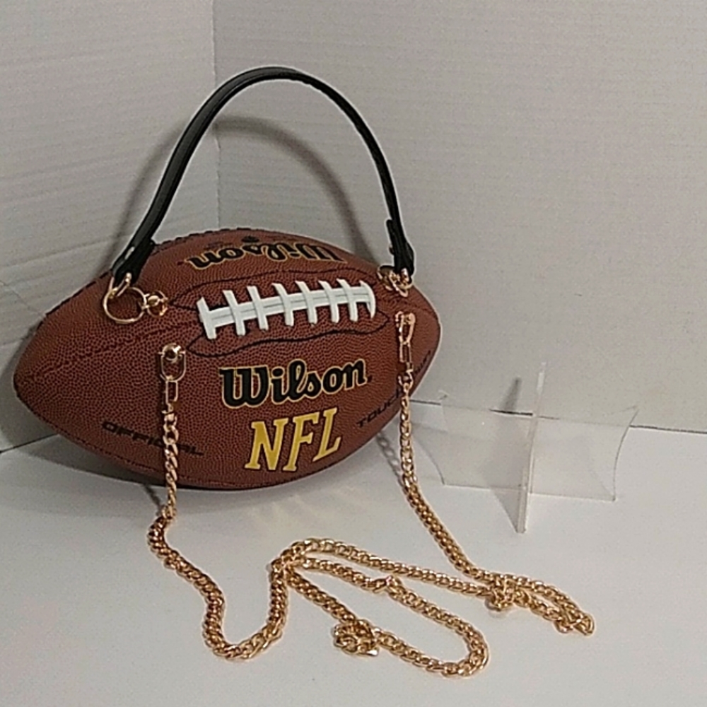 HANDMADE Football Purse 🏈 - Picture 9 of 17
